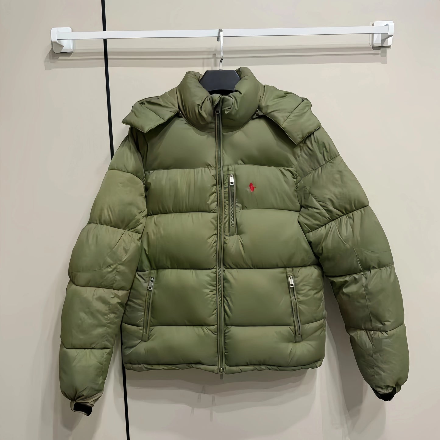 Customized Oversized Duck Down Jacket Winter Coat Embroidered Feather Casual logo Men's Jacket